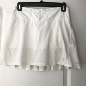 White lulu lemon skirt